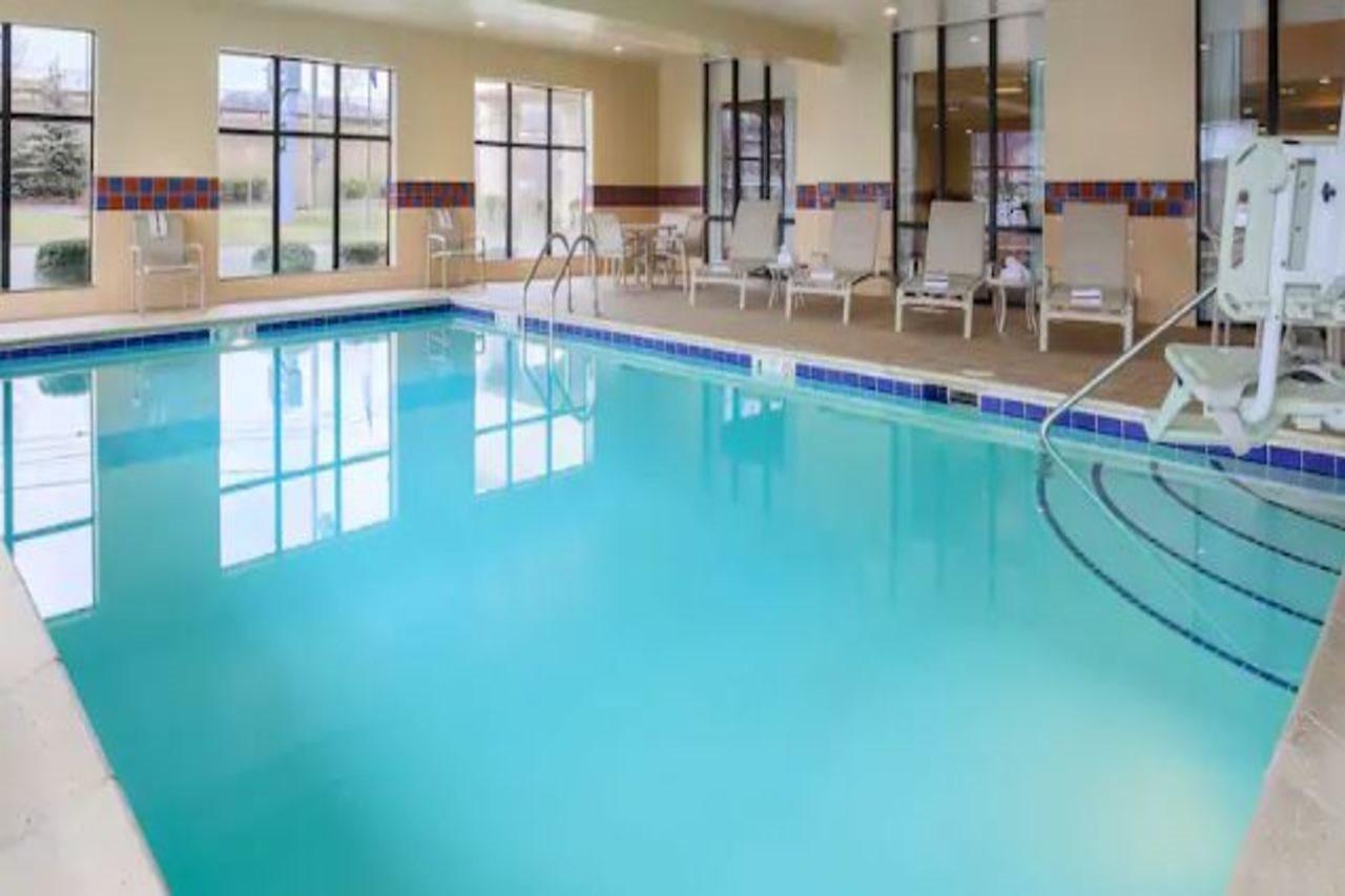Hampton Inn & Suites West Haven Exteriér fotografie
