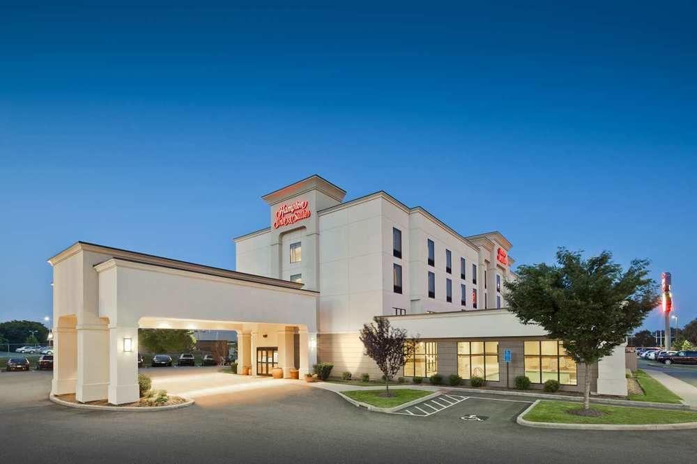 Hampton Inn & Suites West Haven Exteriér fotografie