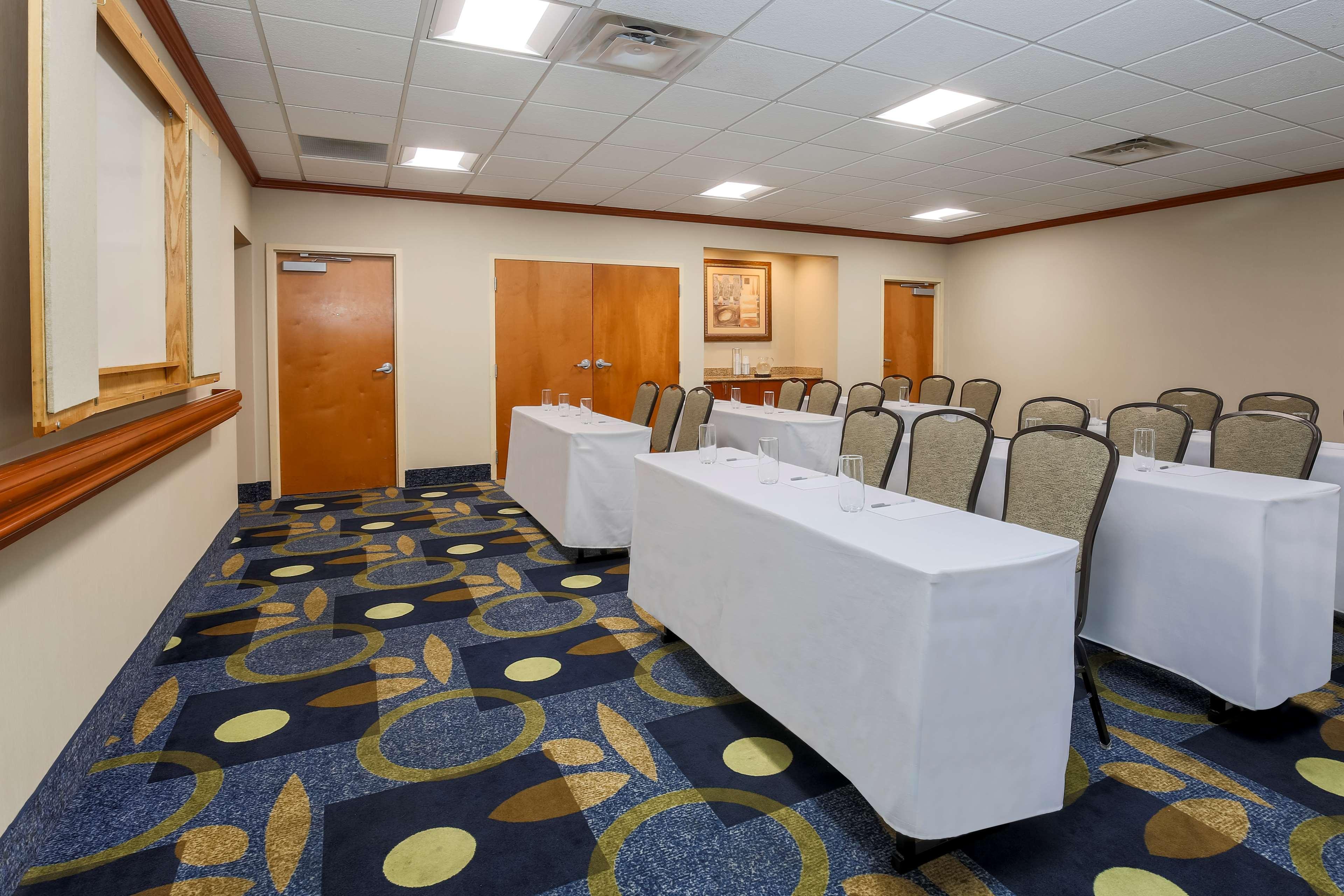 Hampton Inn & Suites West Haven Exteriér fotografie
