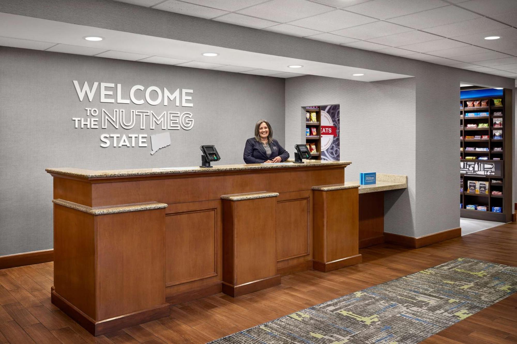 Hampton Inn & Suites West Haven Exteriér fotografie