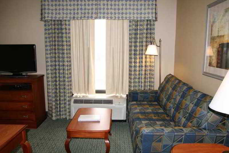 Hampton Inn & Suites West Haven Pokoj fotografie